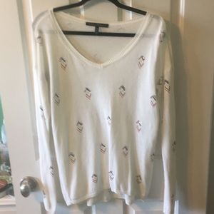 🔥WHITE HOUSE BLACK MARKET SWEATER